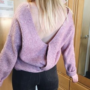 ANTHROPOLOGIE PULLOVER SWEATER WITH BACK DETAIL 🌸